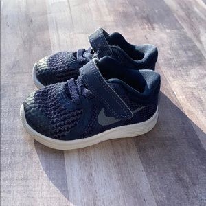Baby boy 4c Nike sneakers